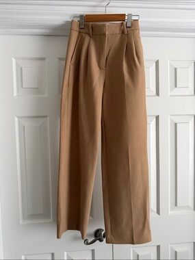 ARITZIA effortless Tailored Wide-Leg Pants in Camel